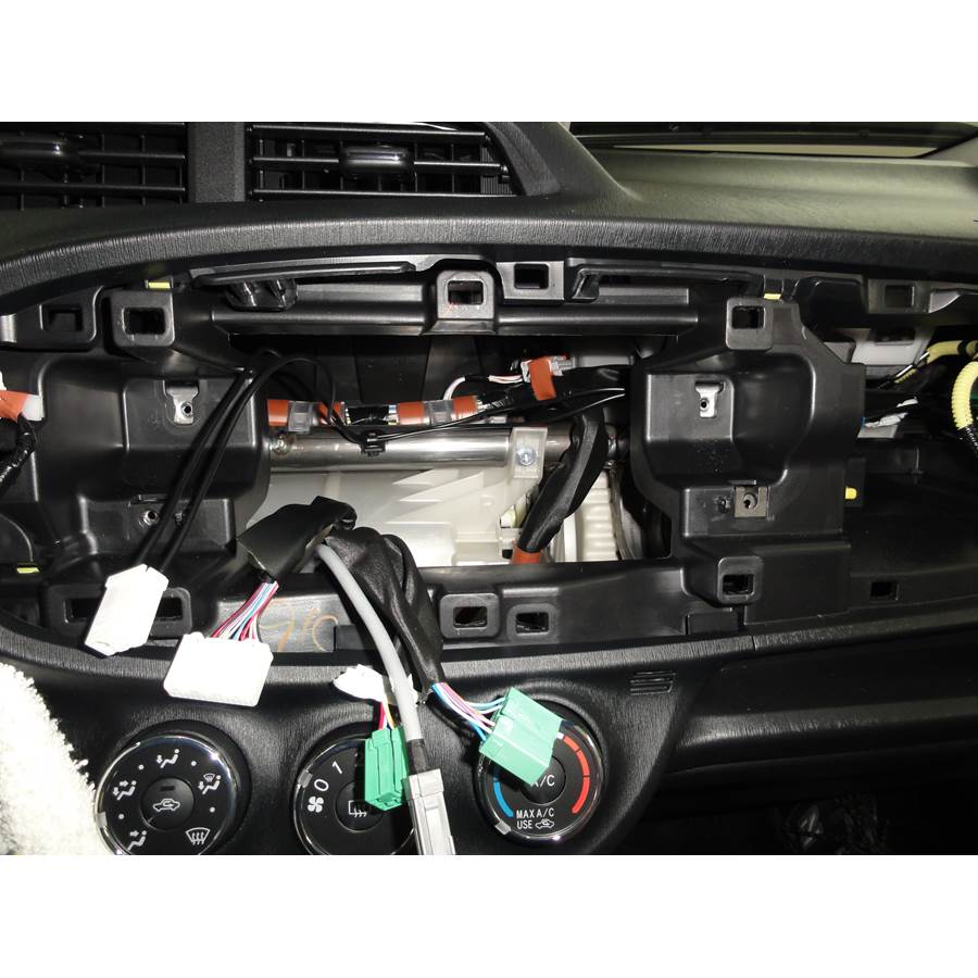 2017 Toyota Yaris Factory radio removed