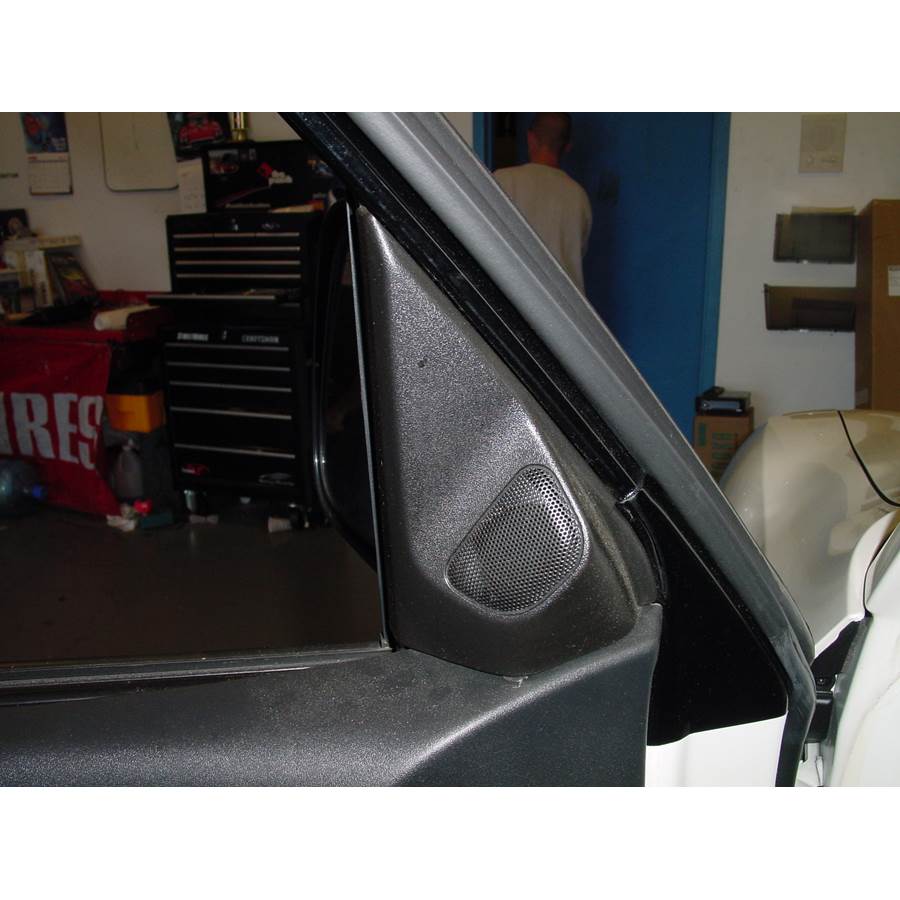 2006 Mitsubishi Montero Front door tweeter location