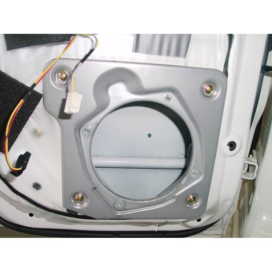 2004 Mitsubishi Montero Rear door speaker removed