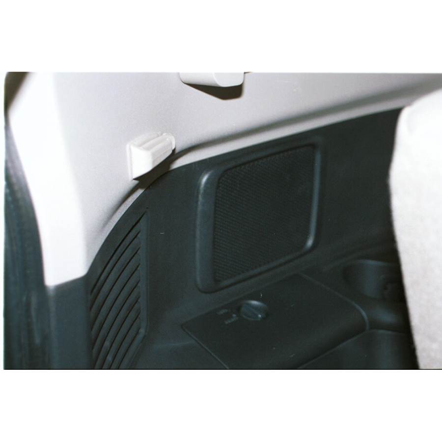 2002 Mitsubishi Montero Far-rear side speaker location