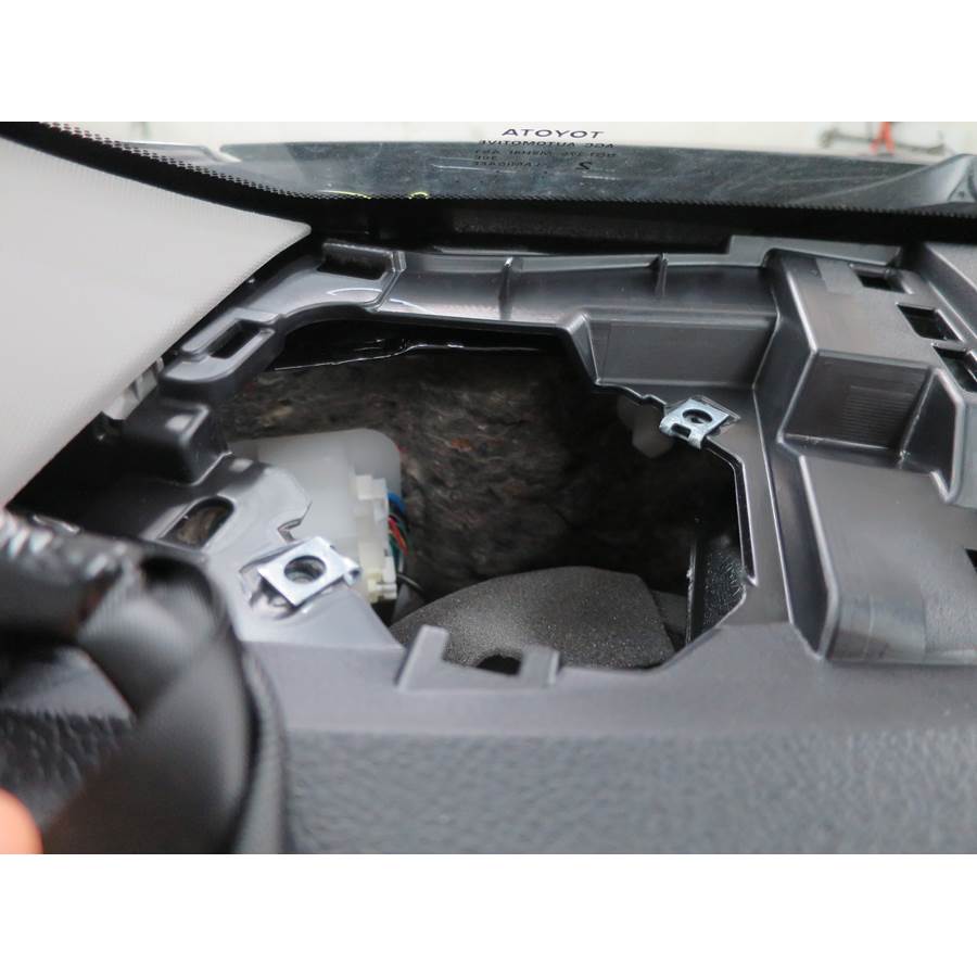 2012 Toyota Camry Dash speaker removed