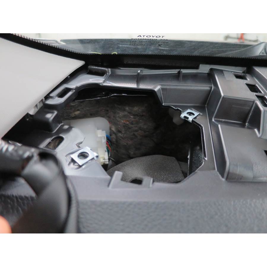 2014 Toyota Camry Dash speaker removed