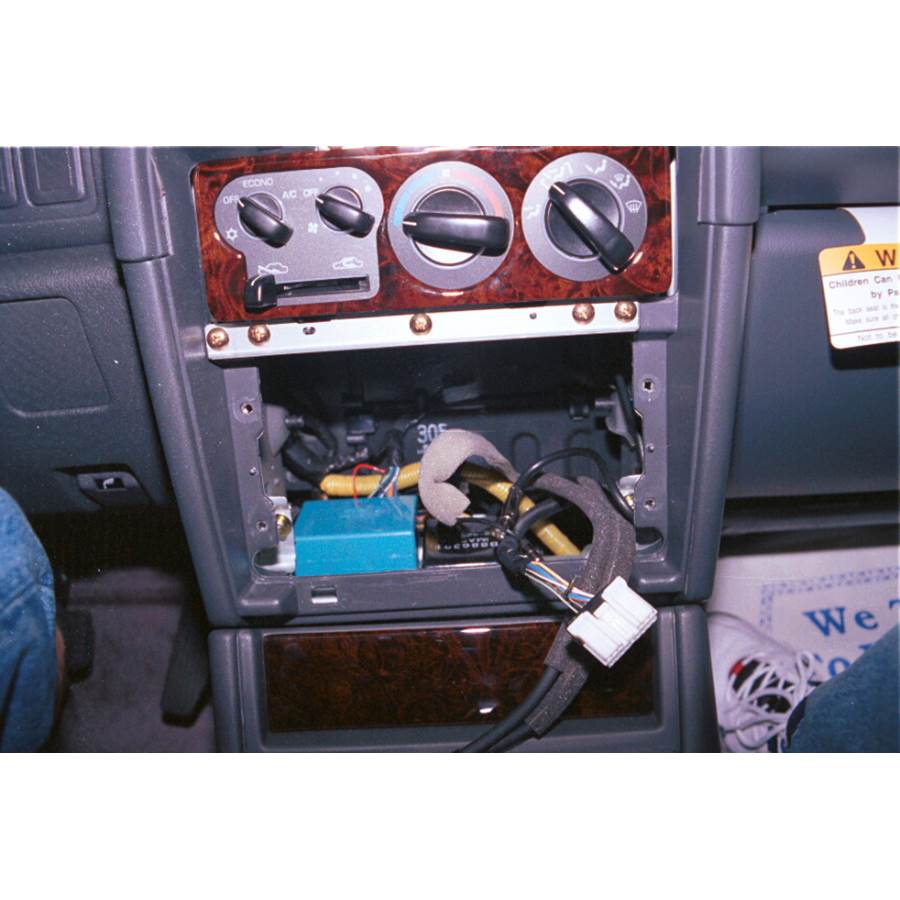 1998 Mitsubishi Montero Factory radio removed