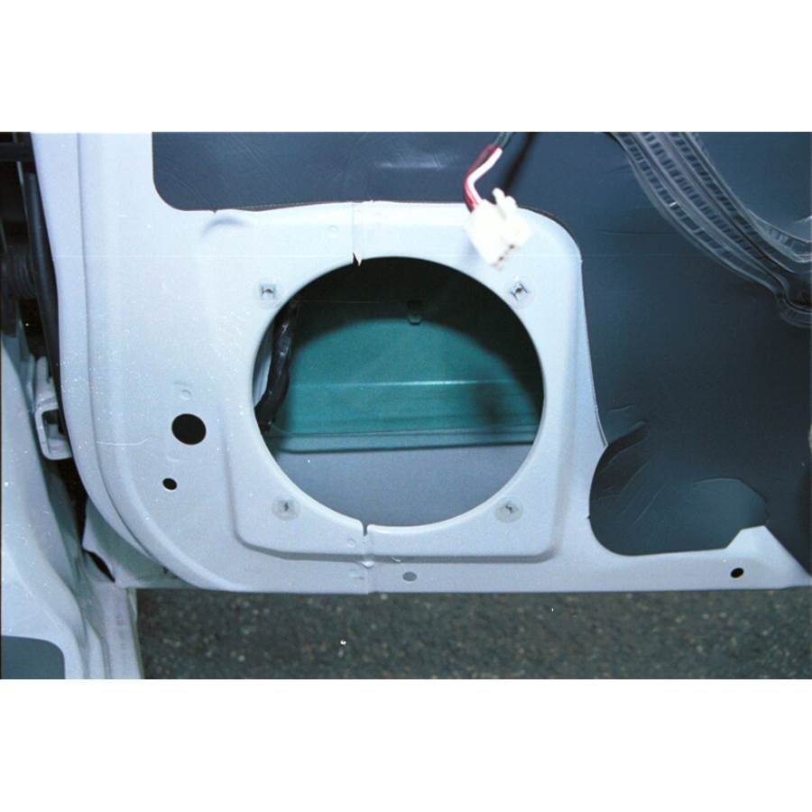 2000 Mitsubishi Galant Front door woofer removed