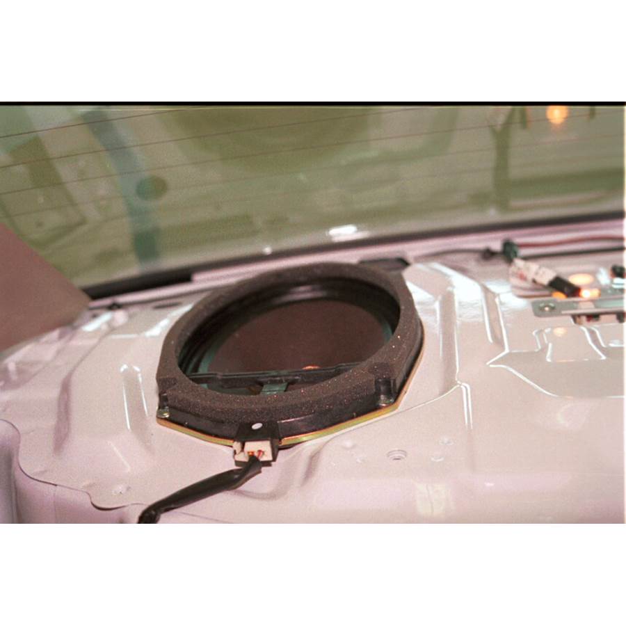 1999 Mitsubishi Galant Rear deck speaker