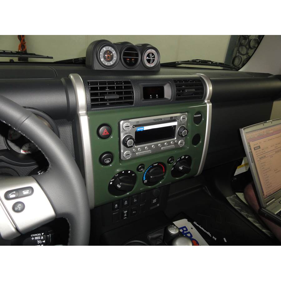 2011 Toyota FJ Cruiser Factory Radio