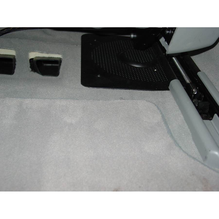 2007 BMW 5 Series Under front seat speaker location