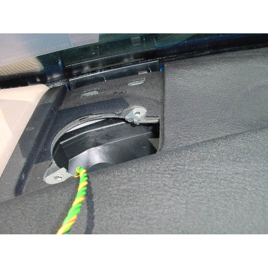 2002 BMW X5 Dash speaker removed