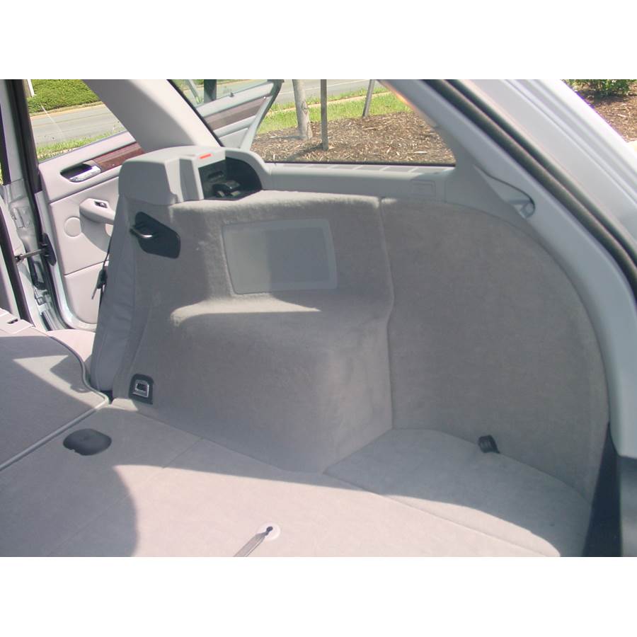 2004 BMW 3 Series Side panel speaker location