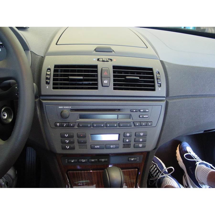 2004 BMW X3 Factory Radio