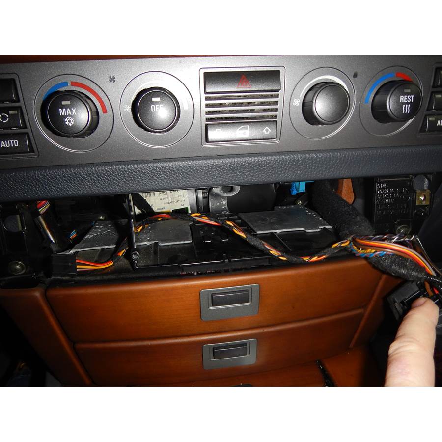 2002 BMW 7 Series Factory radio removed