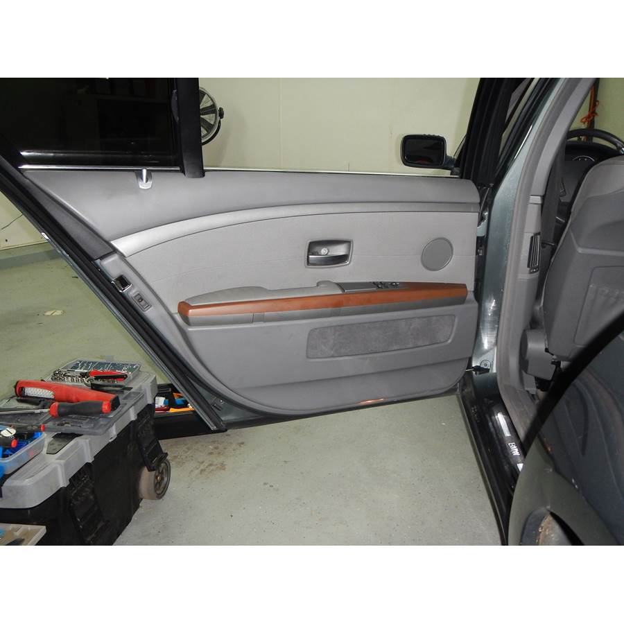 2006 BMW 7 Series Rear door speaker location
