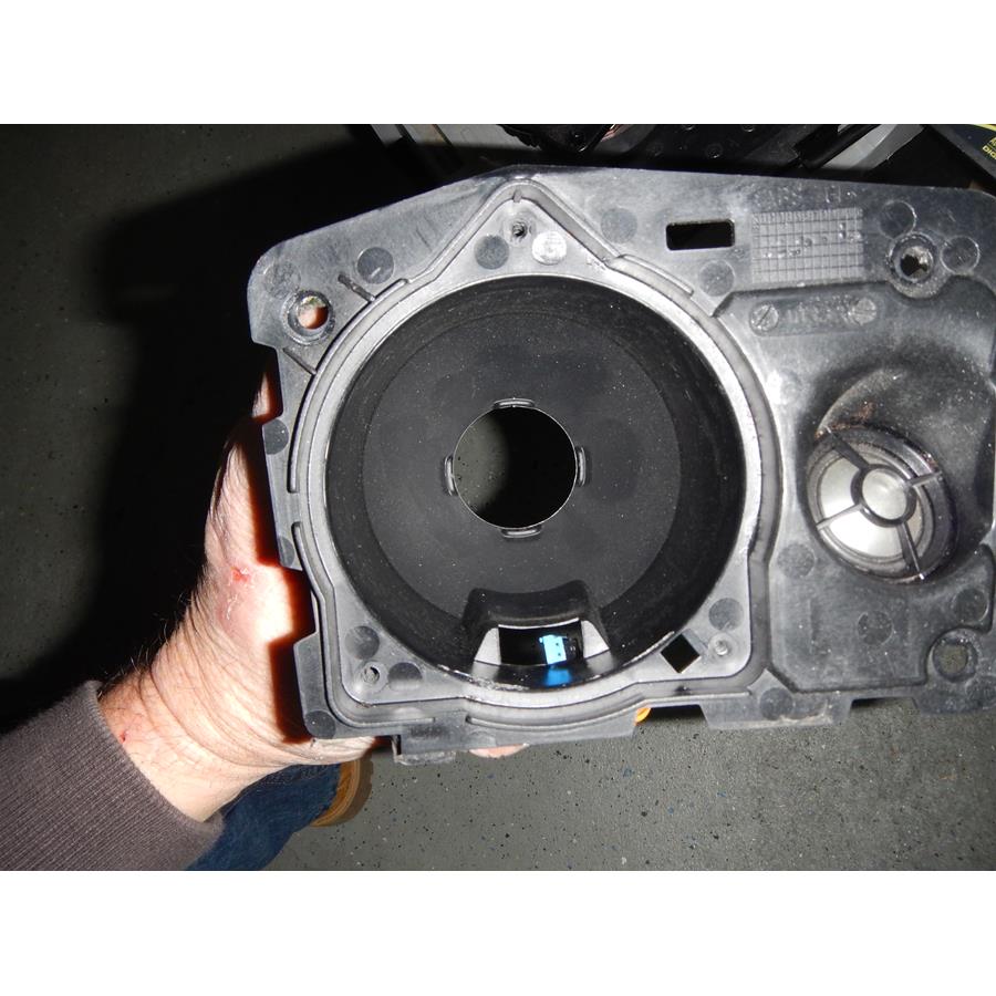 2008 BMW 7 Series Rear deck speaker removed