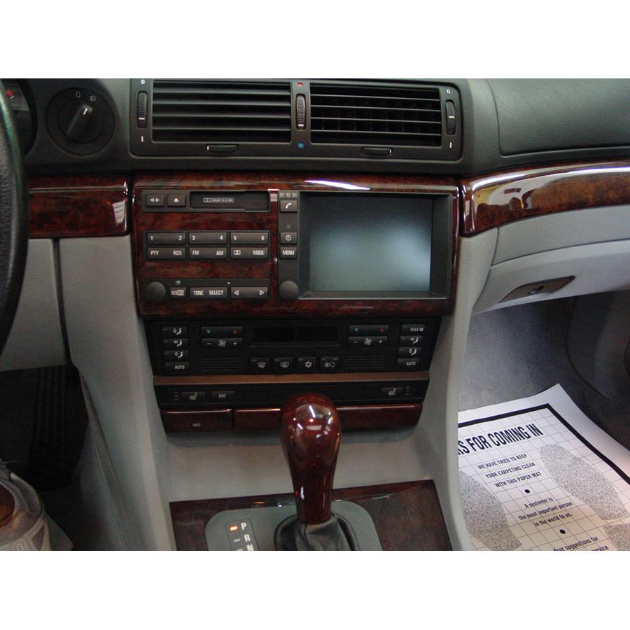 2001 BMW 7 Series Factory Radio