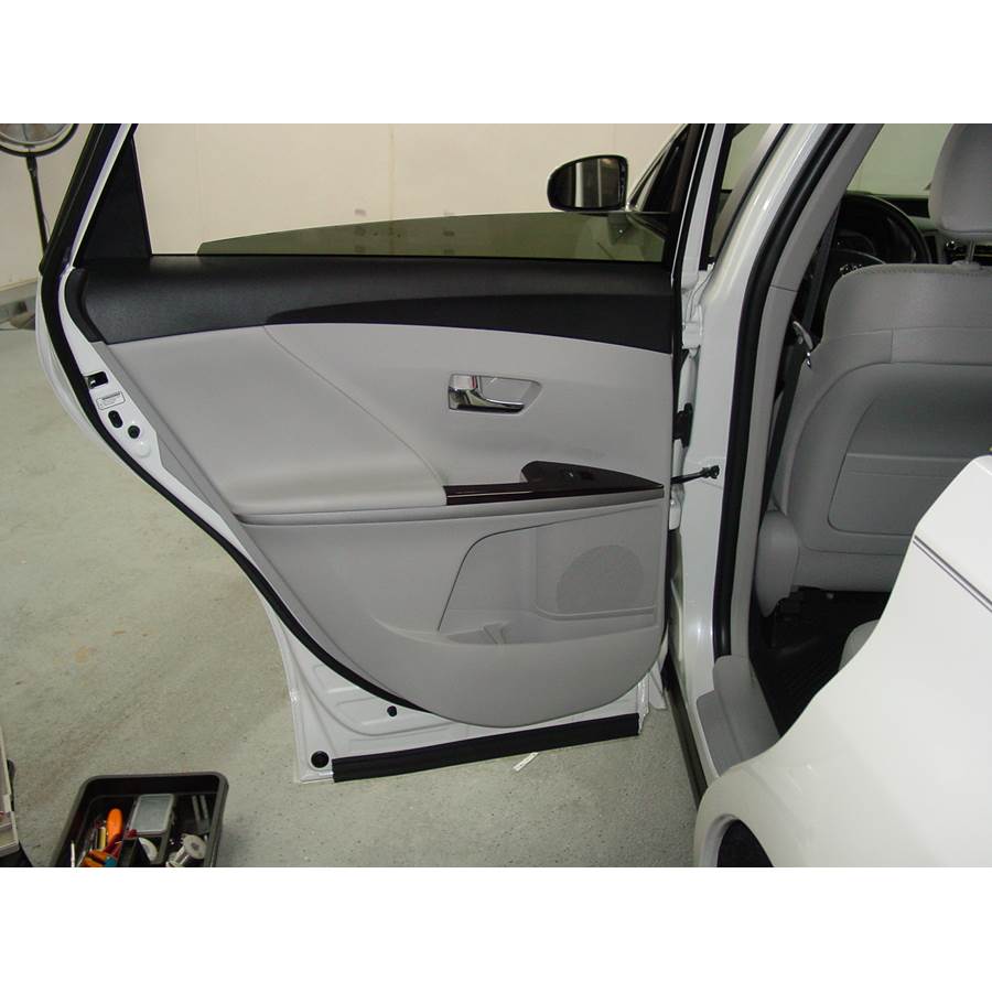 2009 Toyota Venza Rear door speaker location