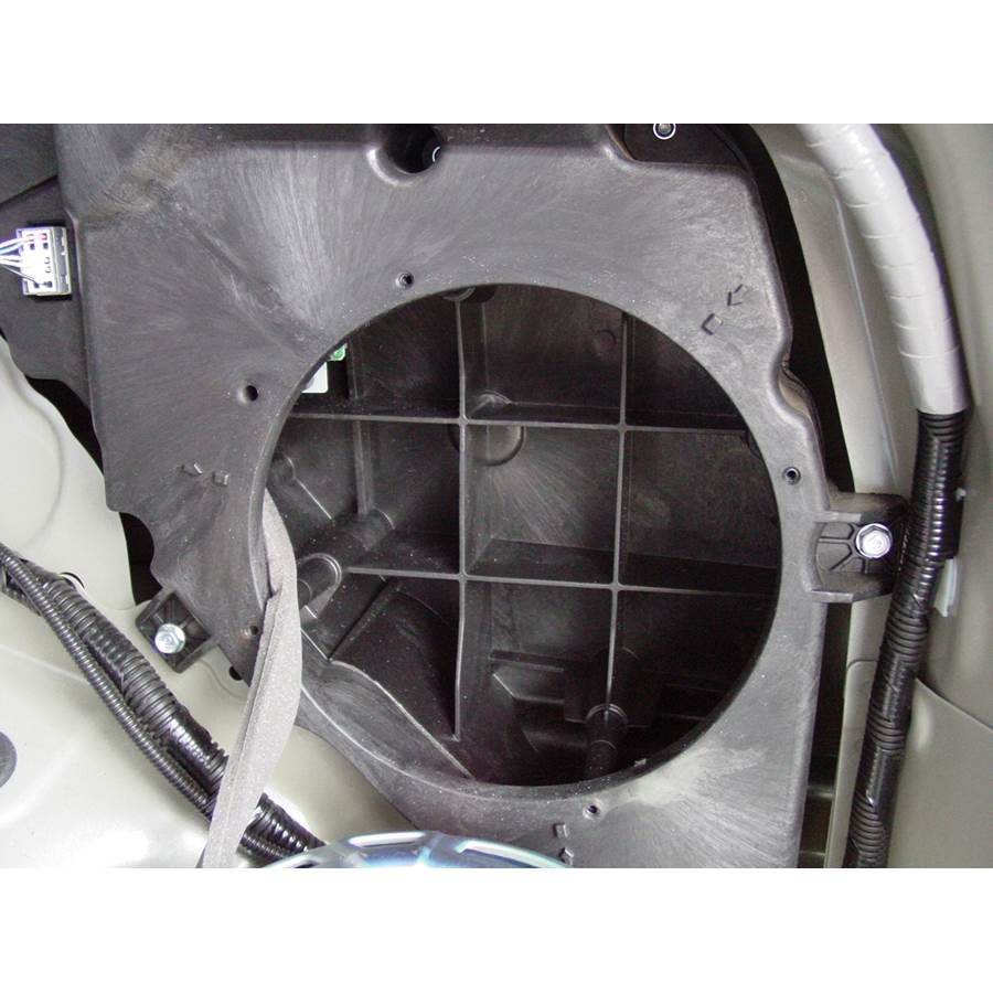 2010 Acura MDX Far-rear side speaker removed