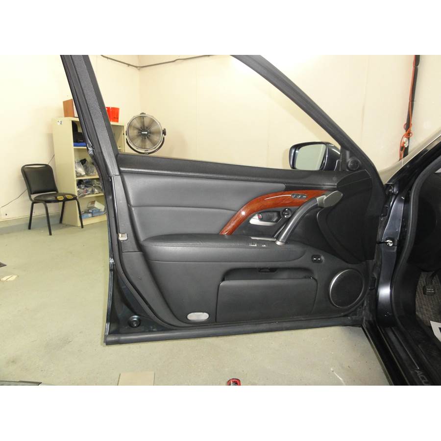 2005 Acura RL Front door speaker location