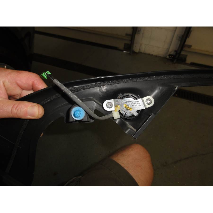 2005 Acura RL Front door tweeter
