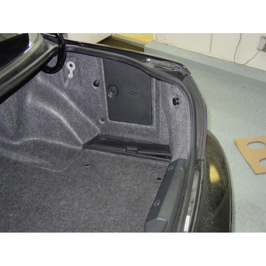 2003 Acura 3.2CL Factory amplifier location
