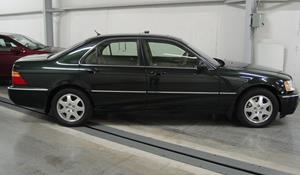1998 Acura 3.5RL Exterior