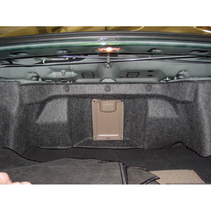 1998 Acura 3.5RL Factory amplifier location