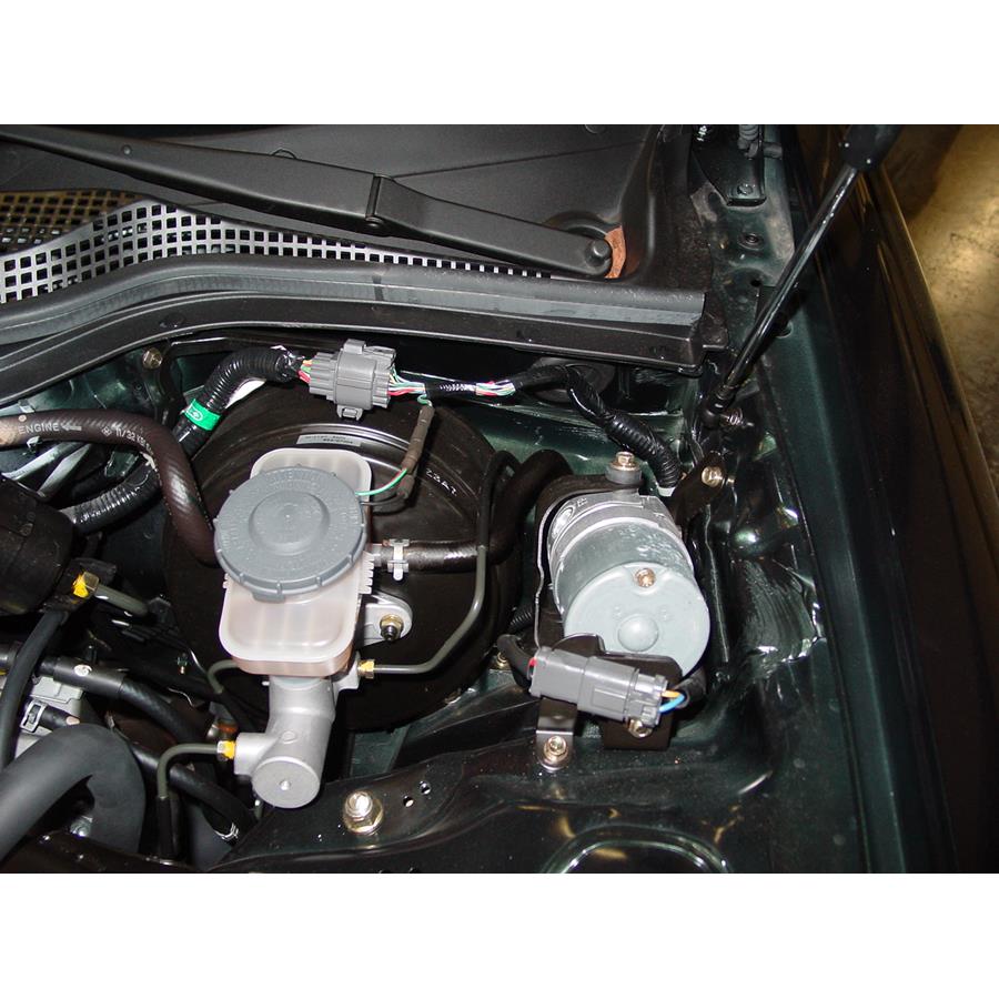 2004 Acura 3.5RL Firewall access