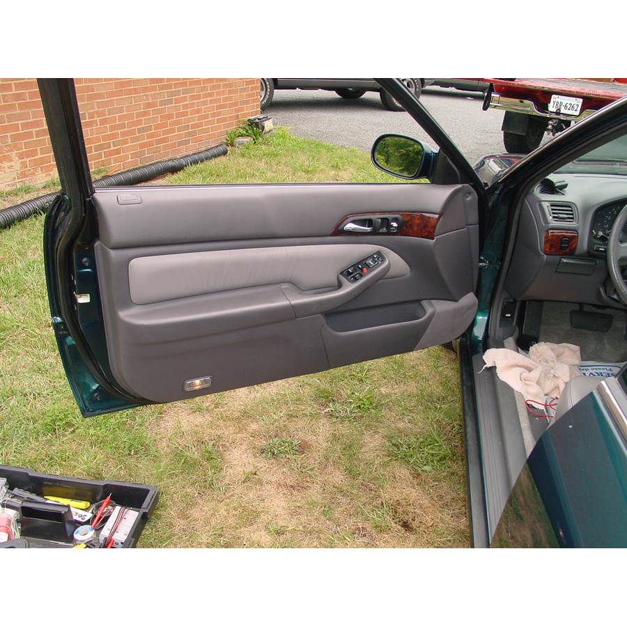 1998 Acura 3.0CL Front door speaker location