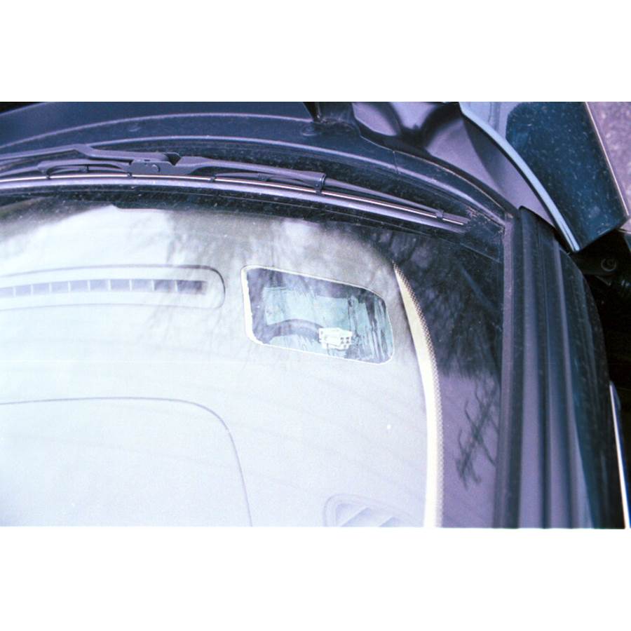 1996 Acura 2.5TL Dash speaker removed