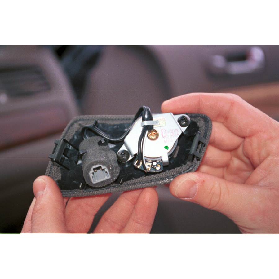 1997 Acura 2.5TL Dash speaker