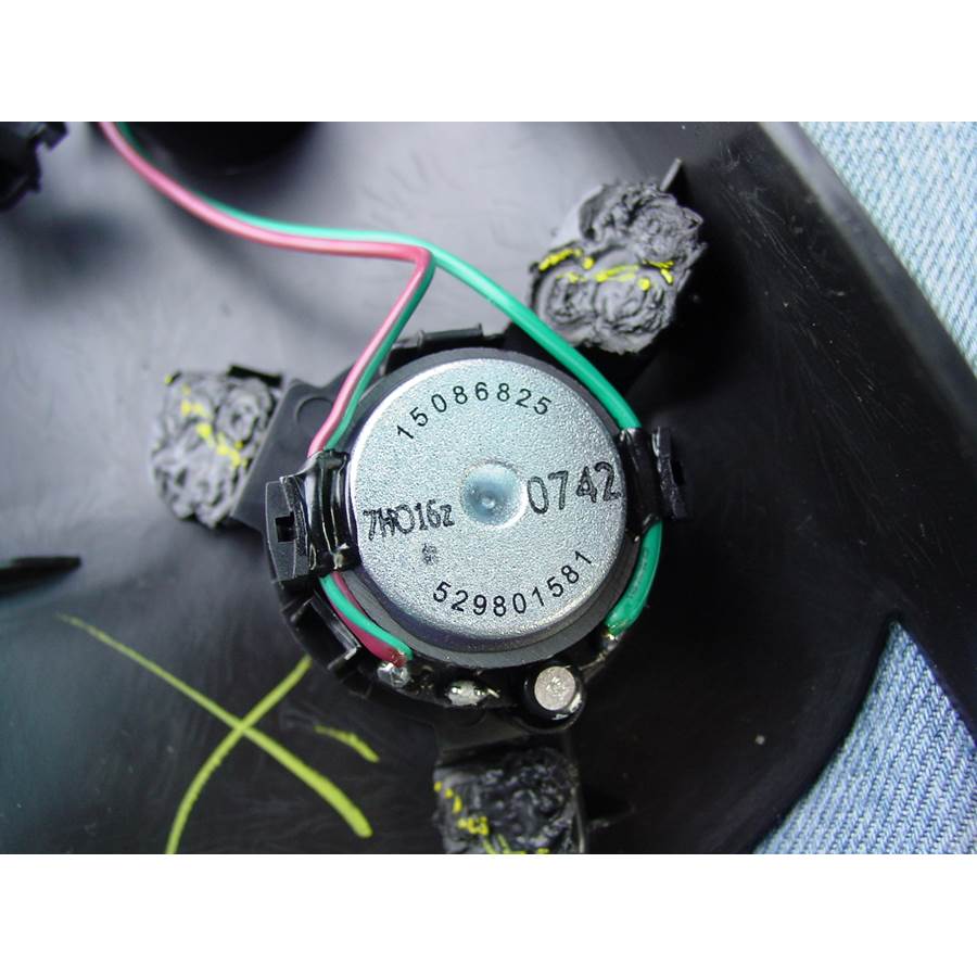 2007 Saturn Sky Front pillar speaker