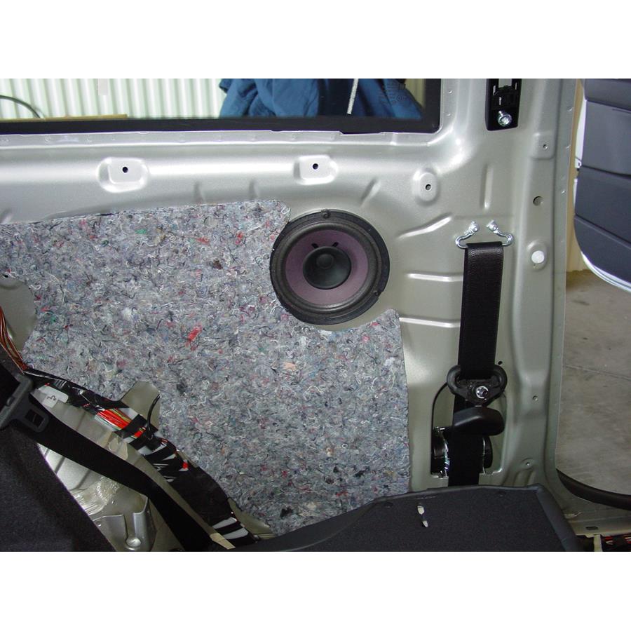 2008 Saturn Astra Rear side panel speaker