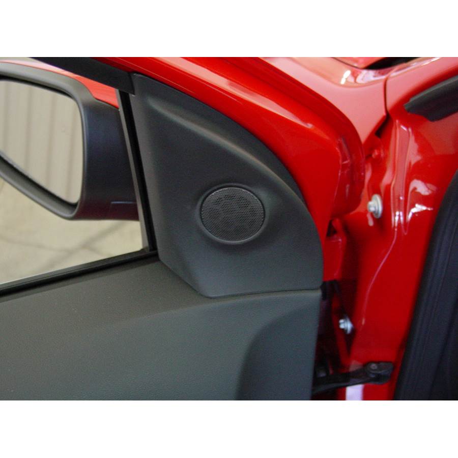 2008 Saturn Astra Front door tweeter location
