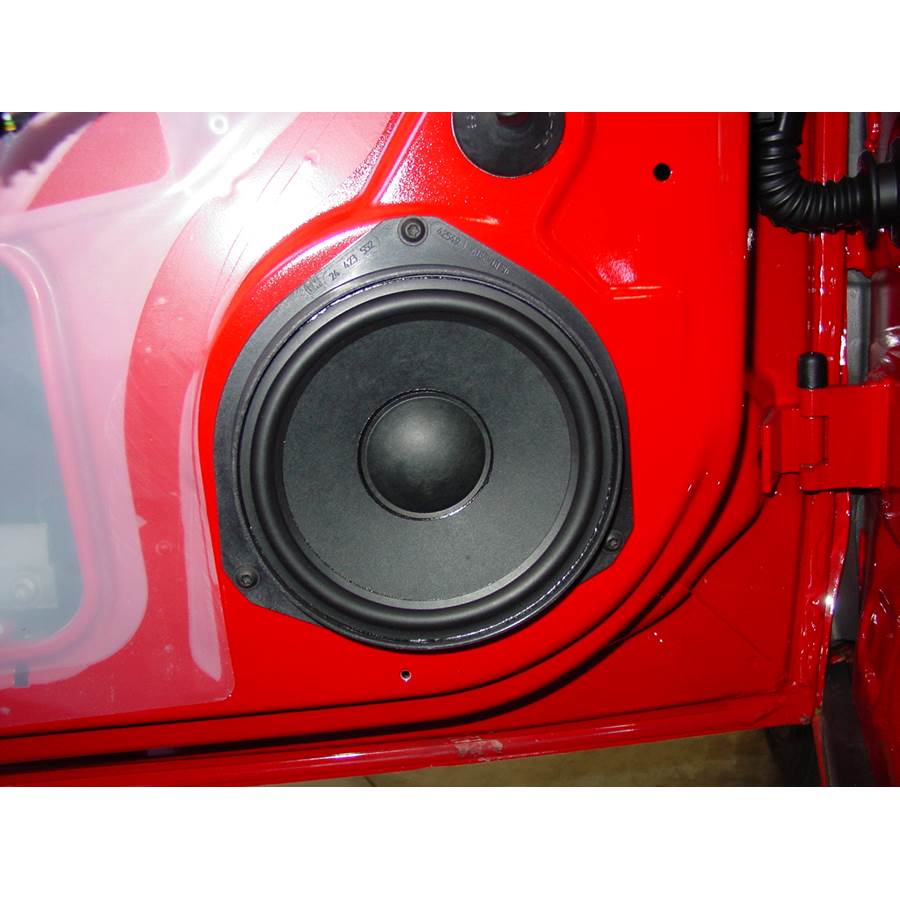 2008 Saturn Astra Front door woofer
