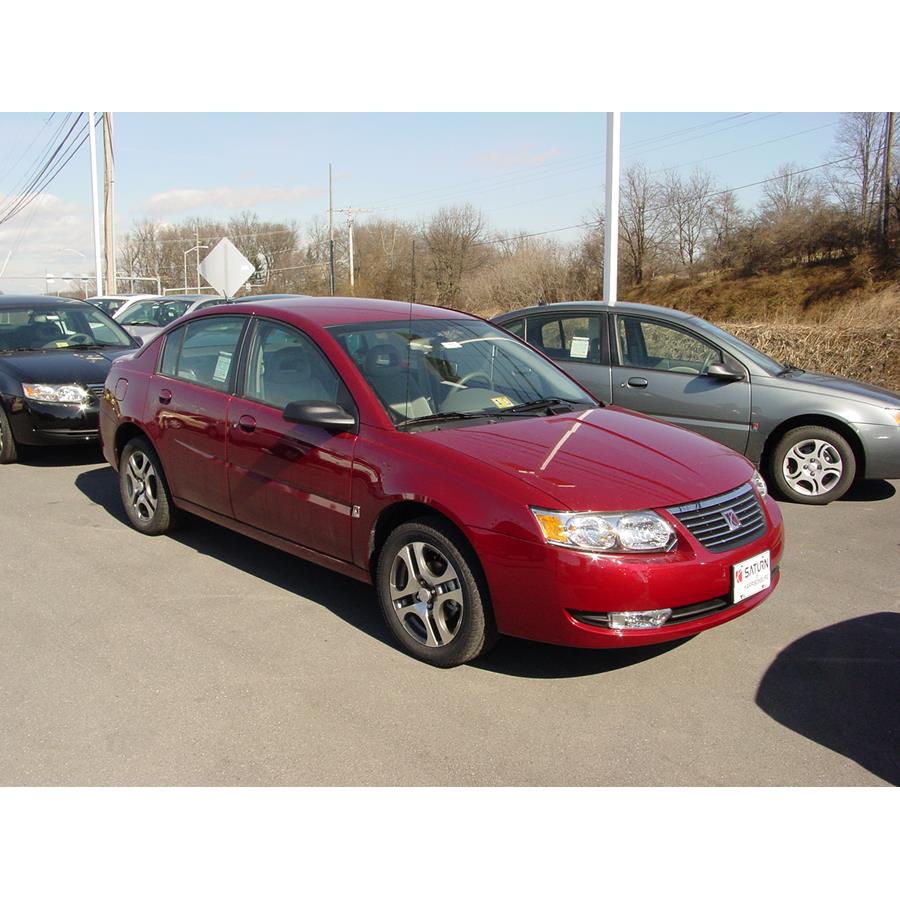 2005 Saturn ION 3 Exterior