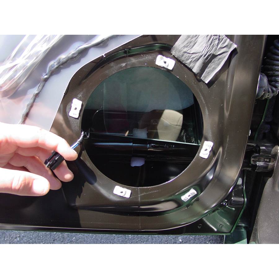 2005 Saturn ION 2 Front door woofer removed