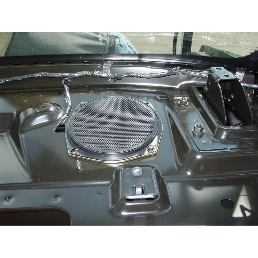 2005 Saturn ION 3 Rear deck speaker