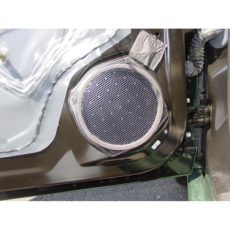 2007 Saturn ION 2 Front door speaker
