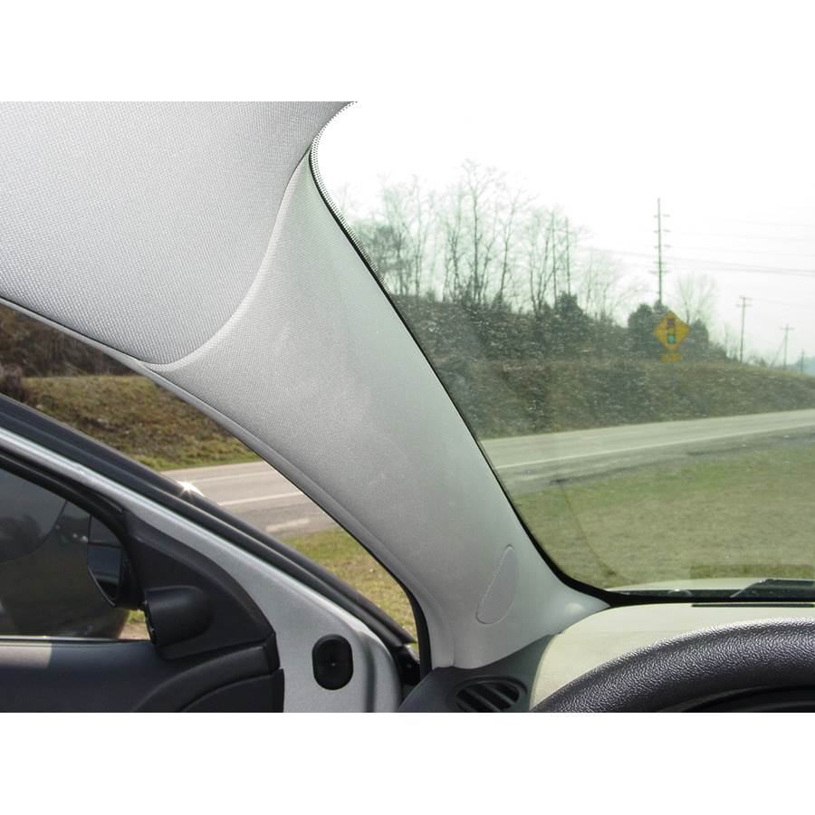2008 Saturn Aura Front pillar speaker location