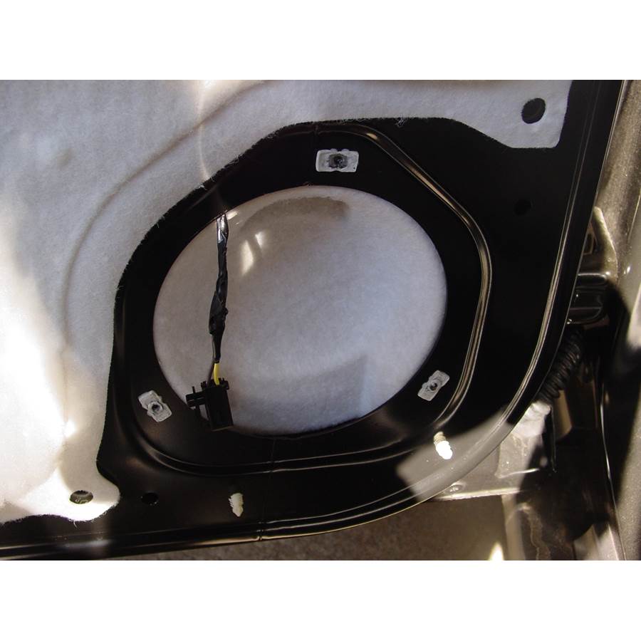 2006 Saturn VUE Rear door speaker removed