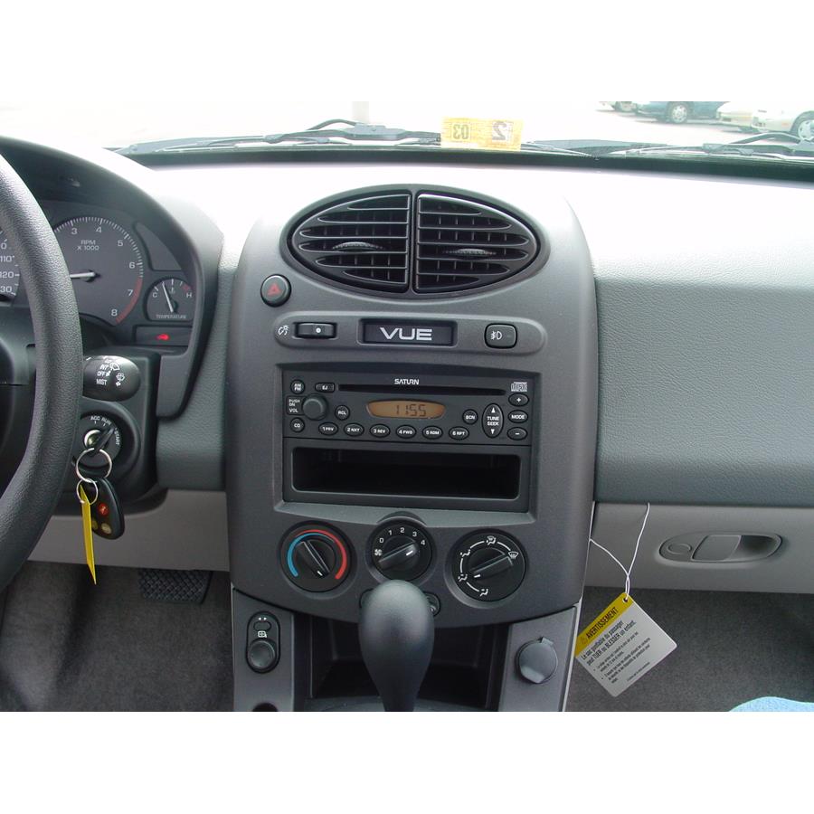 2005 Saturn VUE Factory Radio
