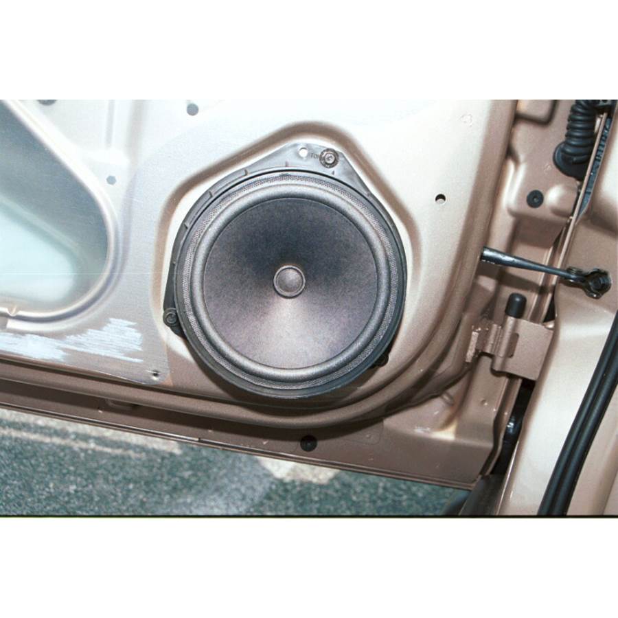 2003 Saturn LW300 Front door speaker