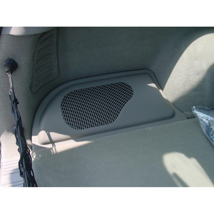 2002 Saturn LW300 Side panel speaker location