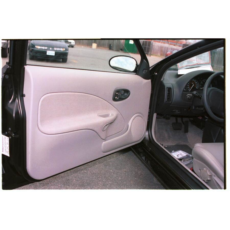 1998 Saturn SC2 Front door speaker location