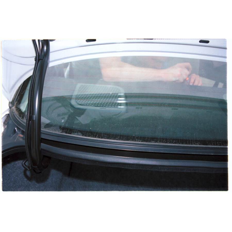 1995 Saturn SC2 Rear deck speaker location