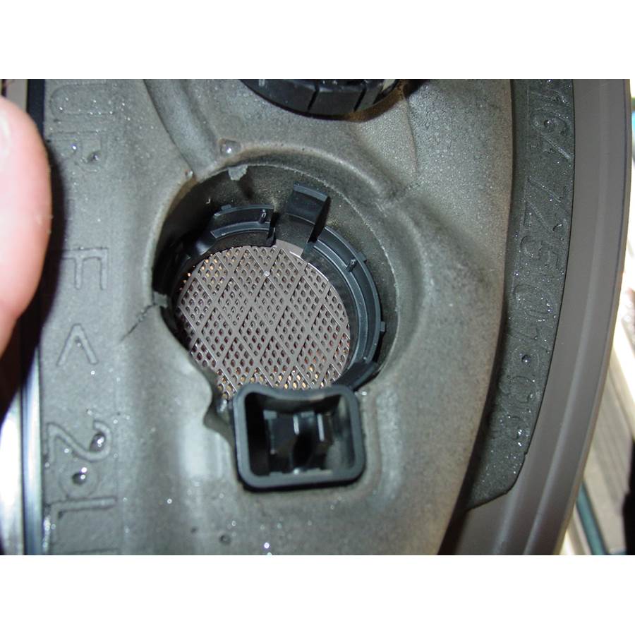 2010 Mercedes-Benz ML550 Front door tweeter removed