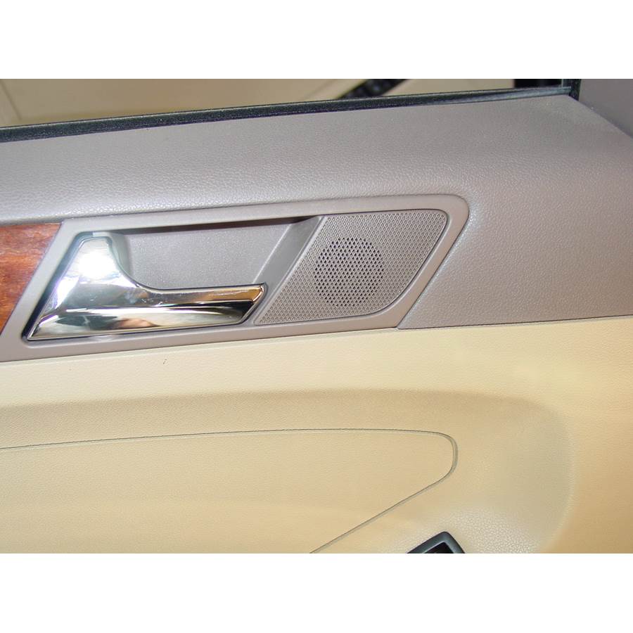 2011 Mercedes-Benz ML350 Rear door tweeter location