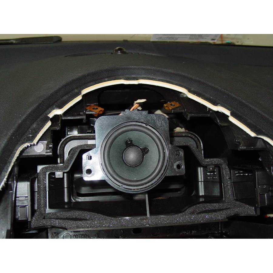 2006 Mercedes-Benz SLK-Class Center dash speaker