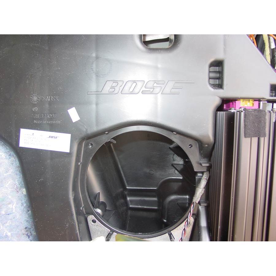 2002 Mercedes-Benz C-Class Far-rear side speaker removed