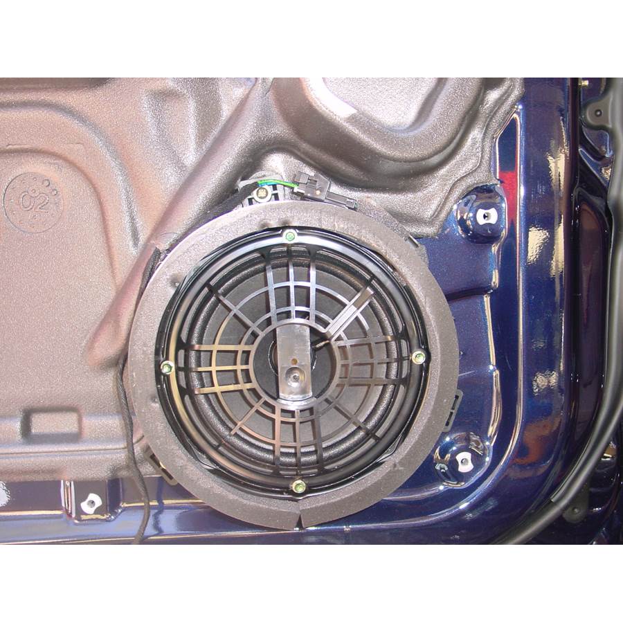 2003 Mercedes-Benz ML500 Front door woofer