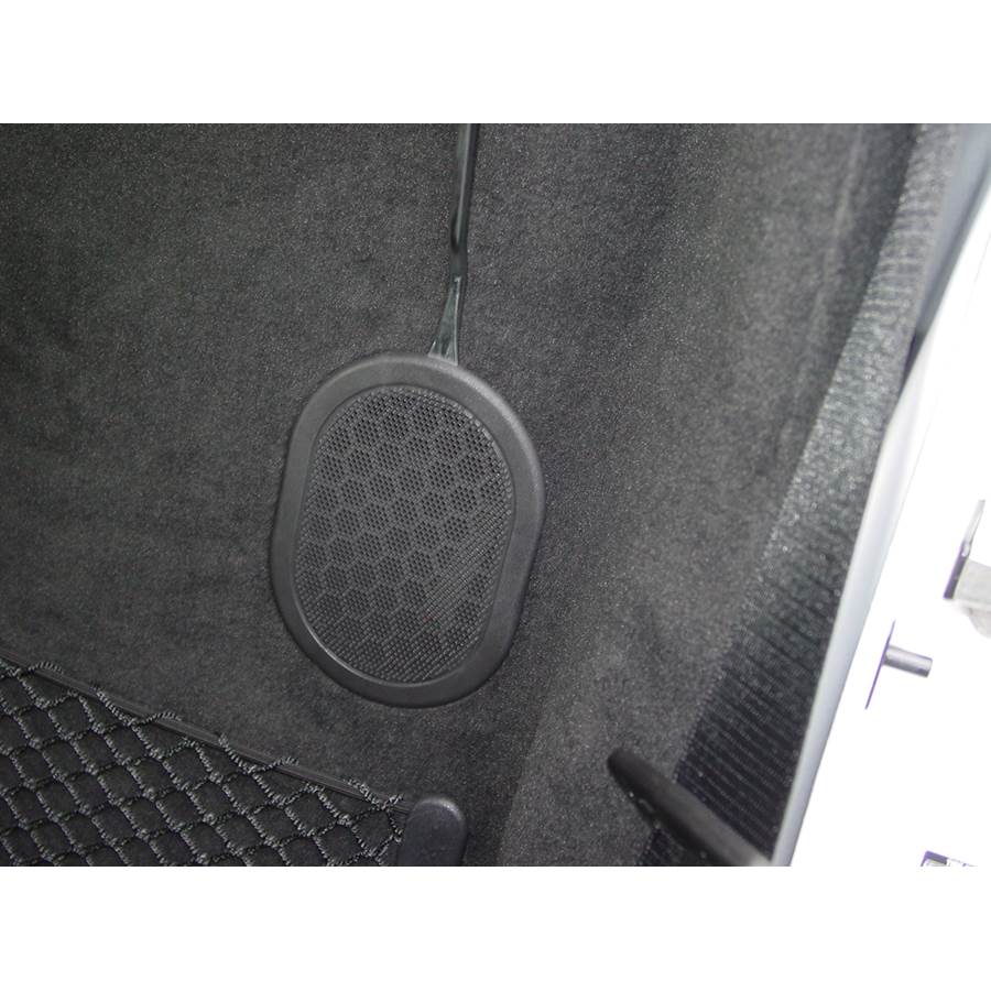 2006 Chrysler Crossfire Rear cab speaker location